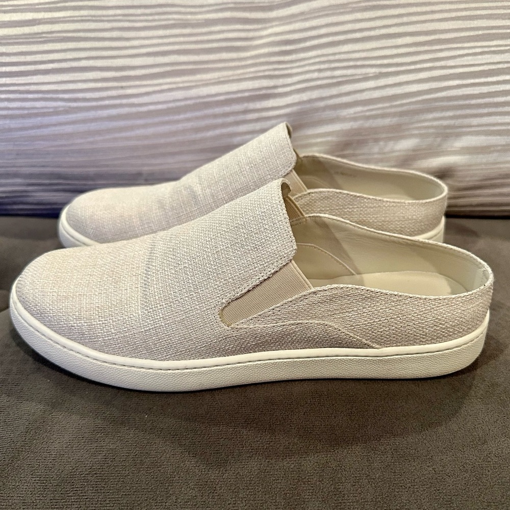 VINCE Verrell slip on sneaker in off white, size 7. Barely worn with box and bag